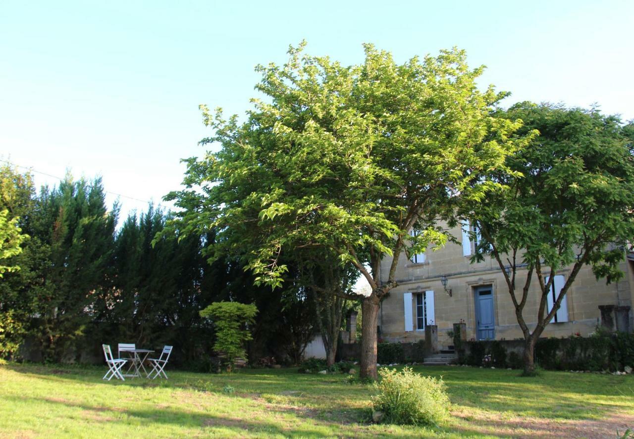 La Maison De... Espiet Ngoại thất bức ảnh